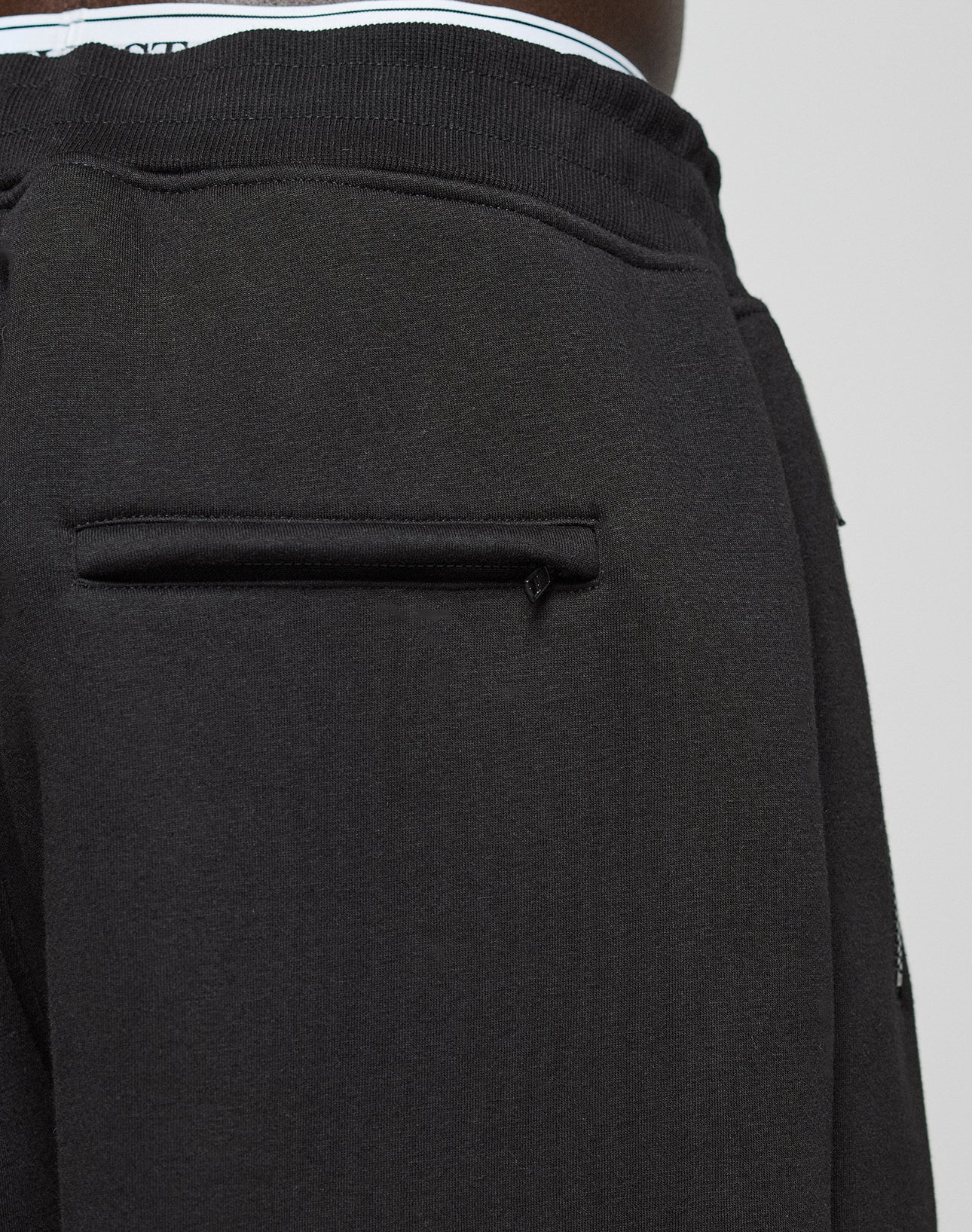 COMF® RICH BLACK Cotton Joggers